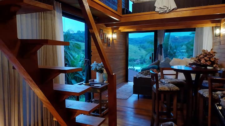 Vista do mezanino sobre a sala da Cabana Angillyn